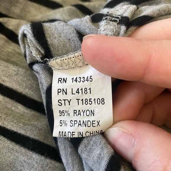 Piko 1988 Long Sleeve Striped Grey & Black Dolman Shirt - Picture 4 of 9